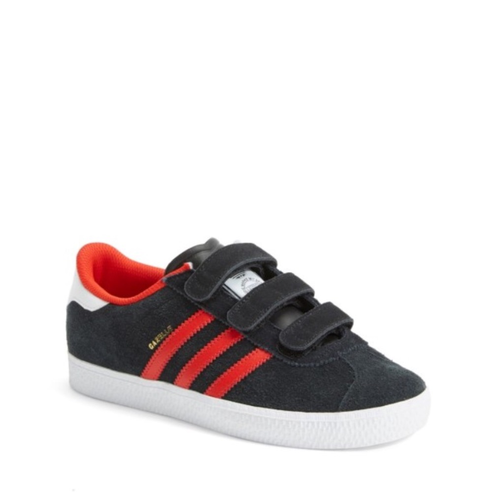 Adidas Gazelle kids size 13 sneakers never worn